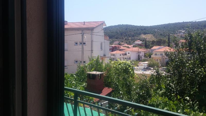 Two-Bedroom Apartment with Balcony image 3