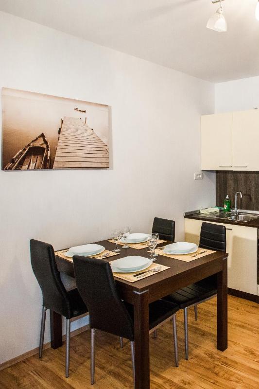 Four-Bedroom Holiday Home image 4