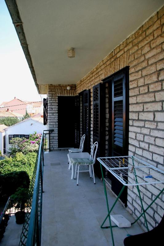 Apartments with parking space Supetar Brac - 14426 - image 18