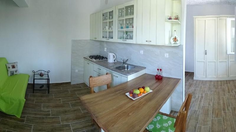 One-Bedroom Holiday Home image 4