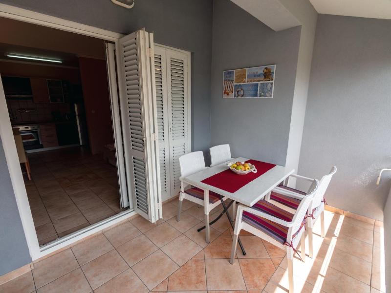 Two-Bedroom Apartment with Terrace image 3