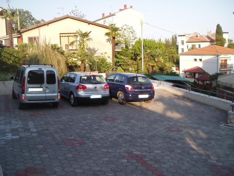 Apartments with a parking space Opatija - 14562 - image 18
