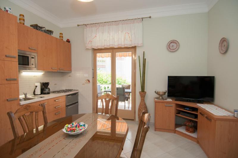 Apartments with a parking space Opatija - 14562 - image 28