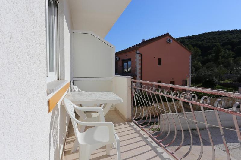 One-Bedroom Apartment with Balcony image 4