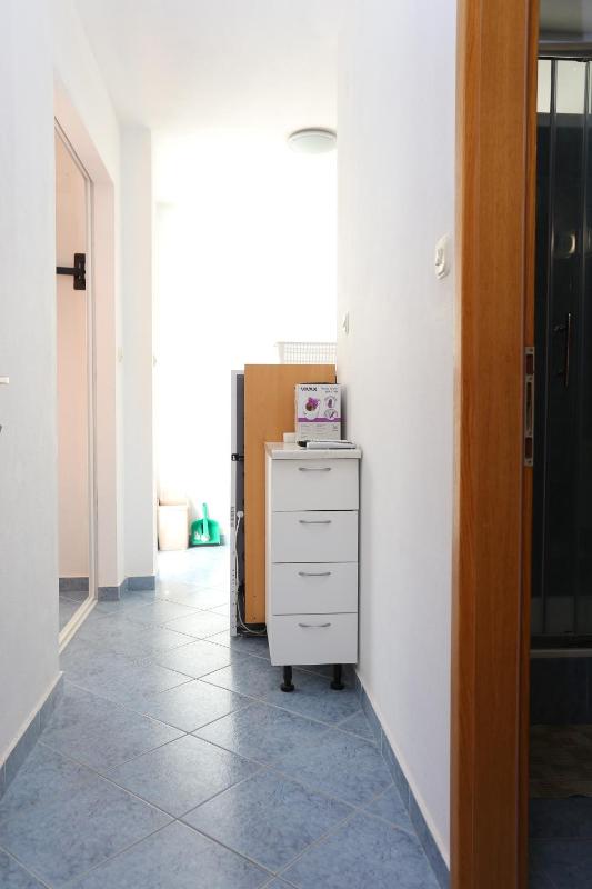 One-Bedroom Apartment with Balcony image 2