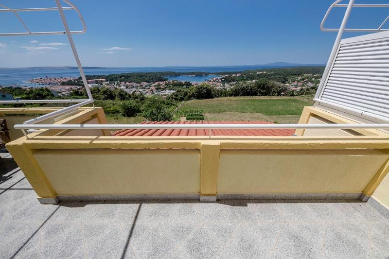 Two-Bedroom Apartment with Terrace and Sea View image 2