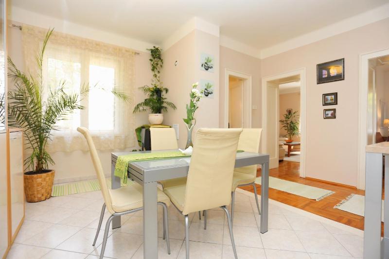 Two-Bedroom Apartment image 4