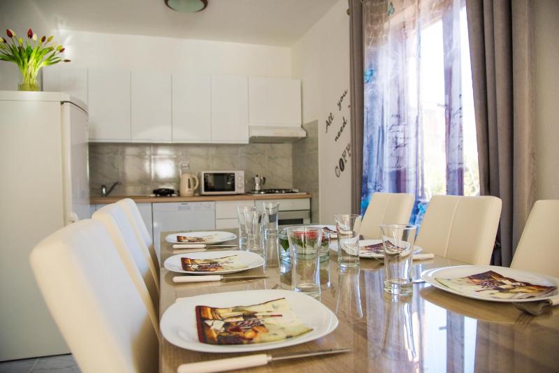 Two-Bedroom Apartment with Terrace image 4