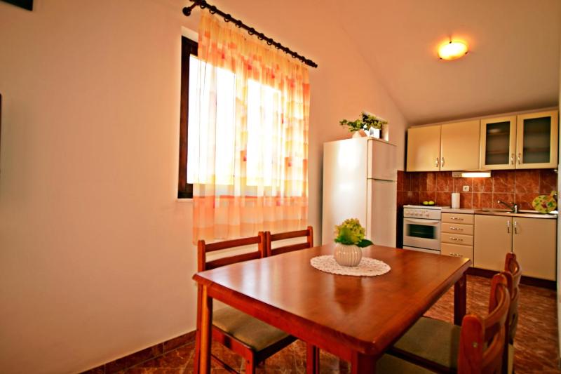 Four-Bedroom Holiday Home image 4