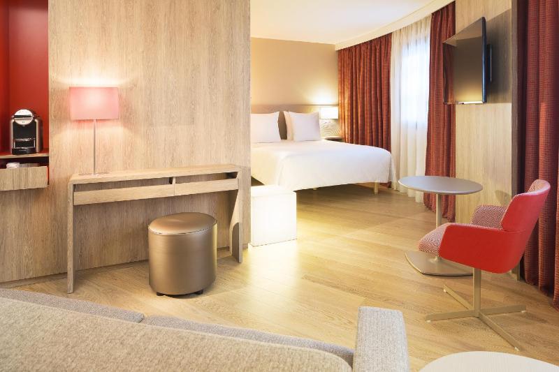 Prestige Double Room image 3