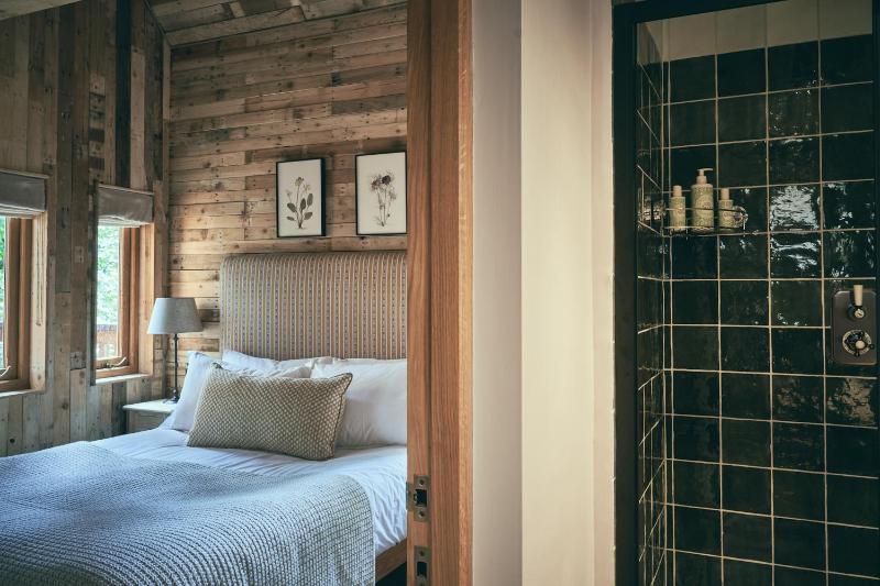 Chalet image 3