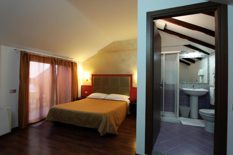 Lux Hotel Durante - image 3