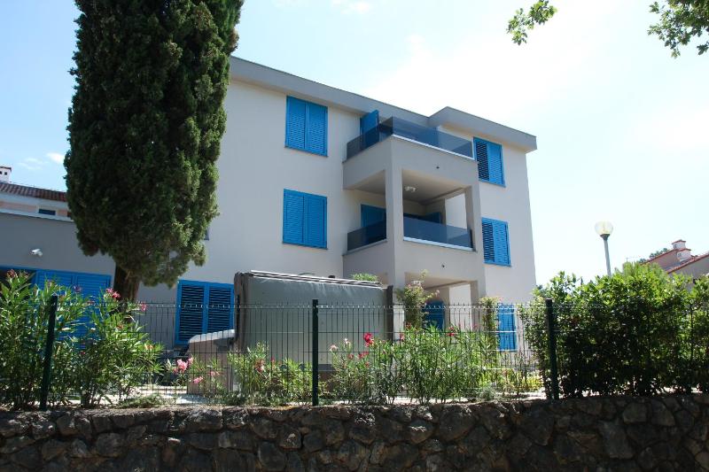 Apartments Marija by the Beach - image 3