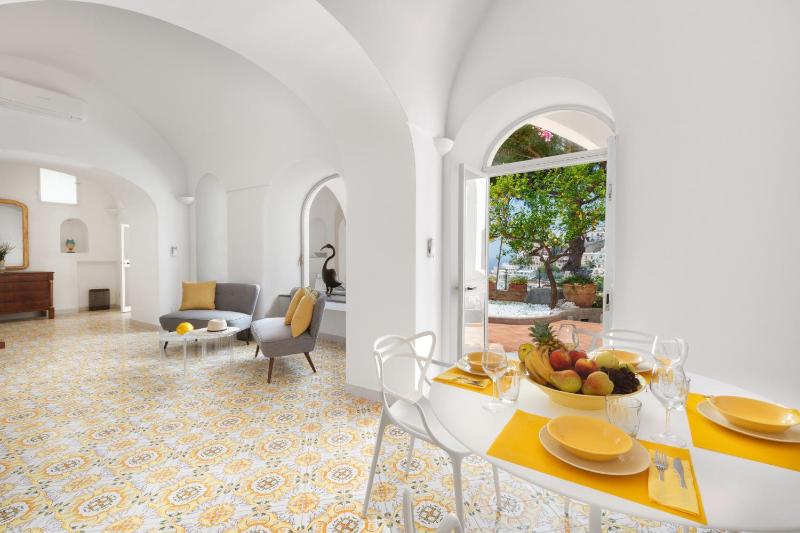 Estate4home - Villa Field - image 2