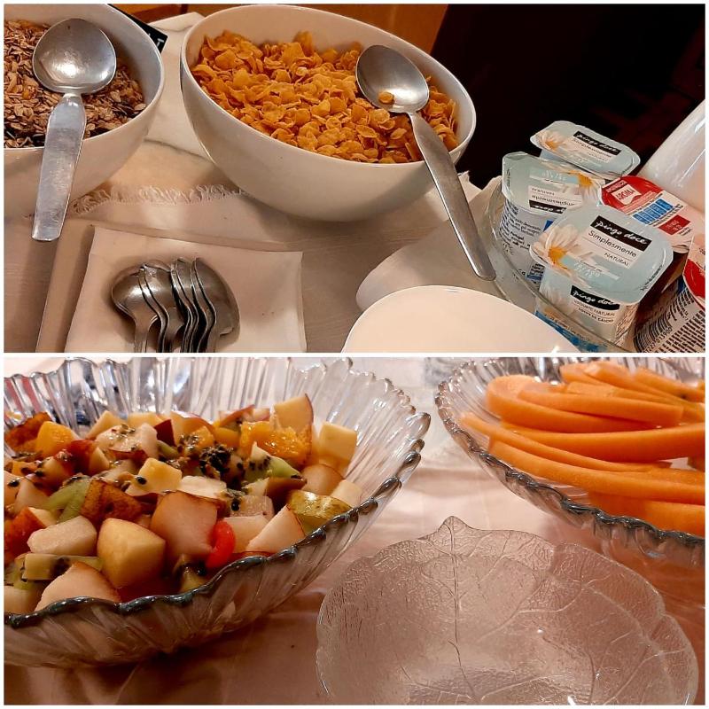 Double Room with Private Bathroom image 2