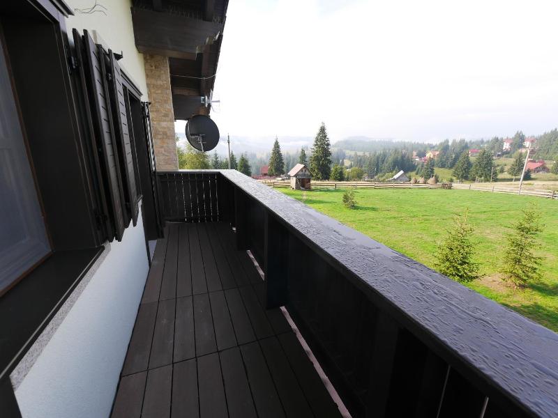 Double or Twin Room with Balcony image 2