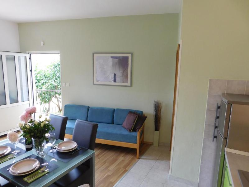 Two-Bedroom Apartment with Balcony image 1