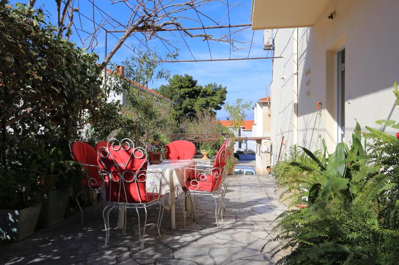 Apartment Supetar 16656b - image 8