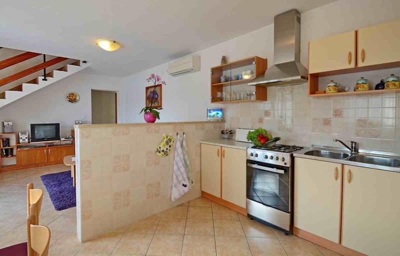 Four-Bedroom Holiday Home image 3