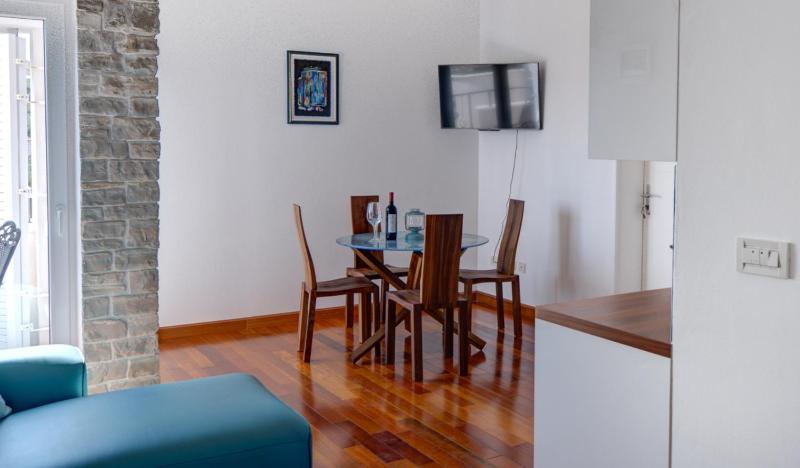 Family-friendly apartments with swimming pool Murter - 16655 - image 37