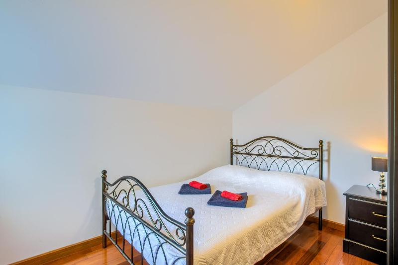 Family-friendly apartments with swimming pool Murter - 16655 - image 36