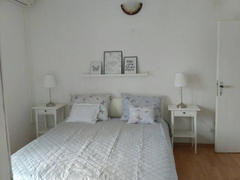 Two-Bedroom Apartment with Terrace and Sea View image 1