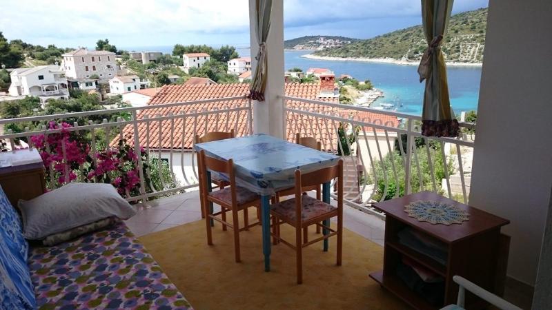Two-Bedroom Apartment with Terrace and Sea View image 3