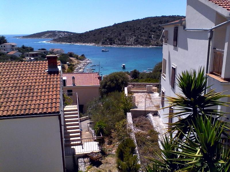 Two-Bedroom Apartment with Terrace and Sea View image 2