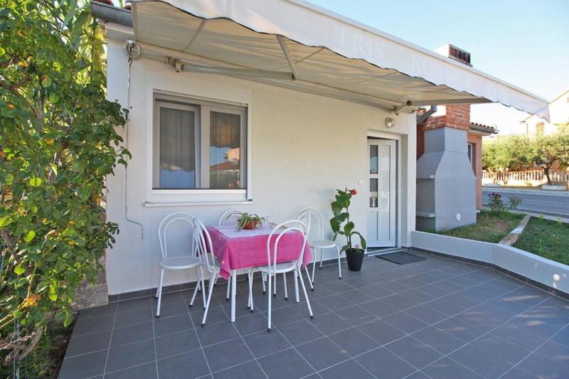 Two-Bedroom Apartment with Terrace image 3
