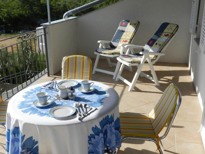 Studio with Terrace and Sea View image 3