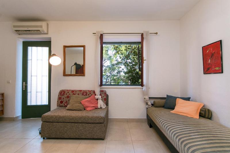 Apartments by the sea Brela Makarska - 16950 - image 27