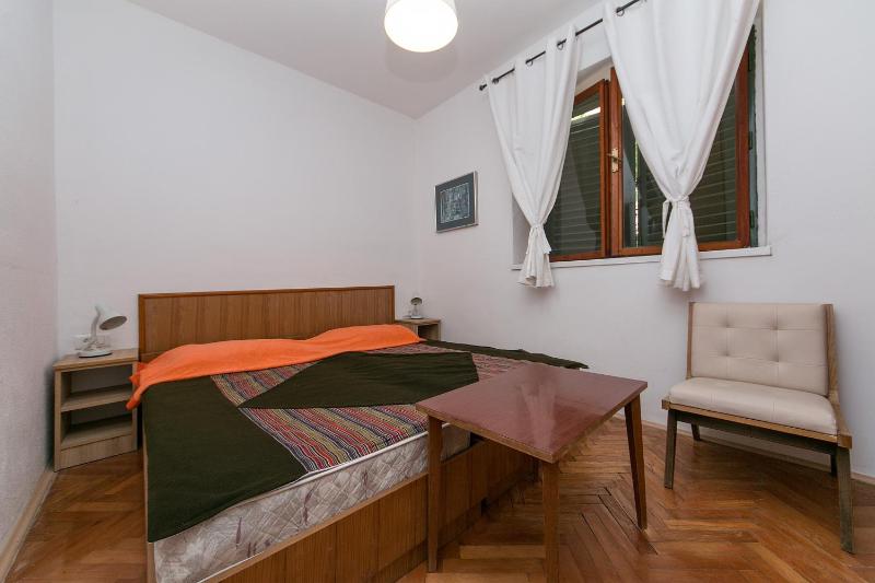 Apartments by the sea Brela Makarska - 16950 - image 28