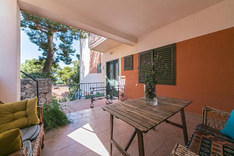 Apartments by the sea Brela Makarska - 16950 - image 48