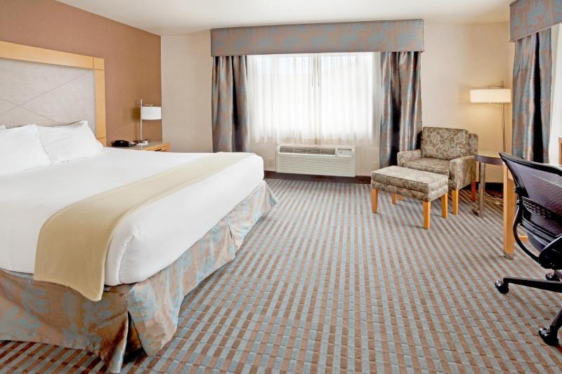 Double Room with Two Double Beds image 4