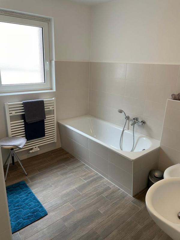 Single Room image 2