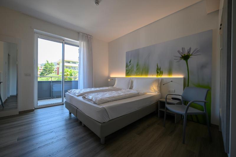 Superior Double or Twin Room image 1