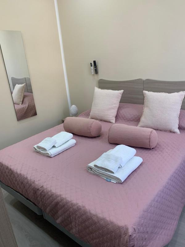 Double Room with Private Bathroom image 4