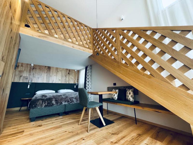 Suite with Balcony image 2