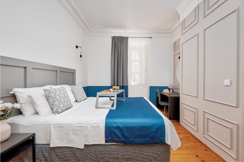 Double or Twin Room image 1