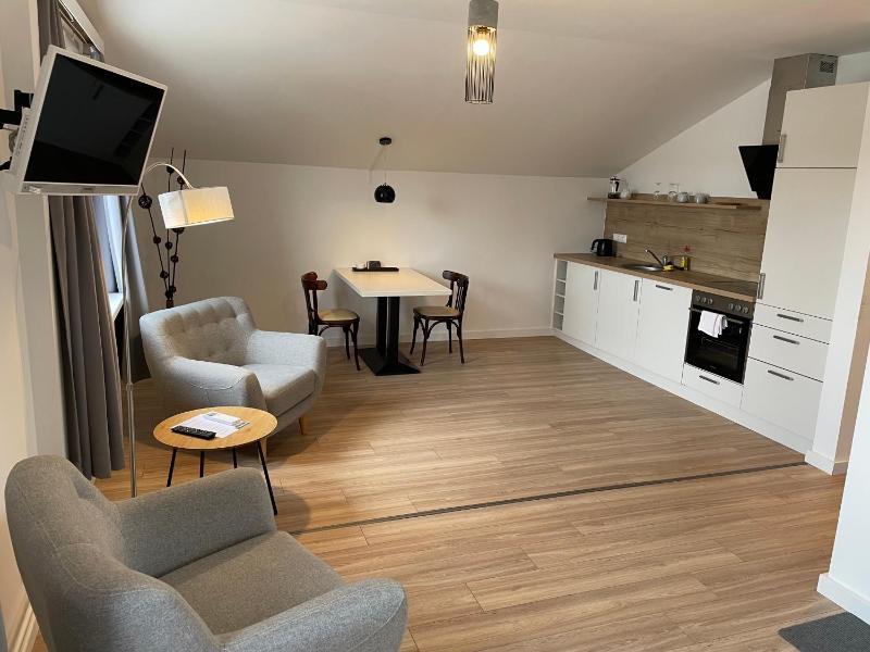 ApartHotel Stadtpark - image 8
