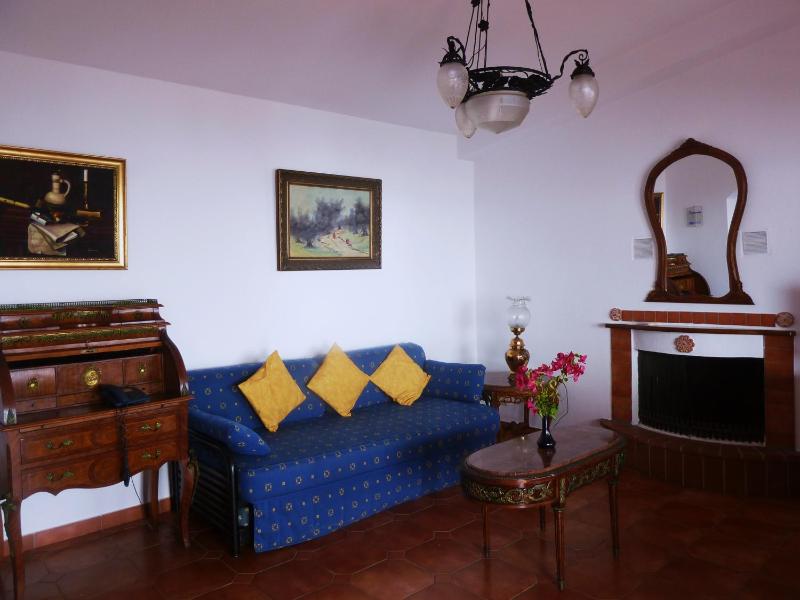 Two-Bedroom Apartment Sea View image 4