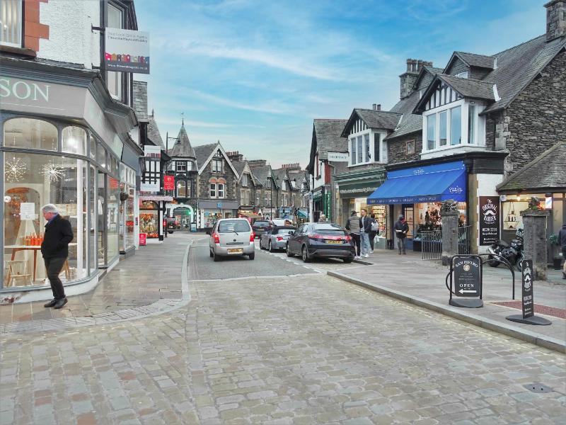 Broadlands Windermere - image 3