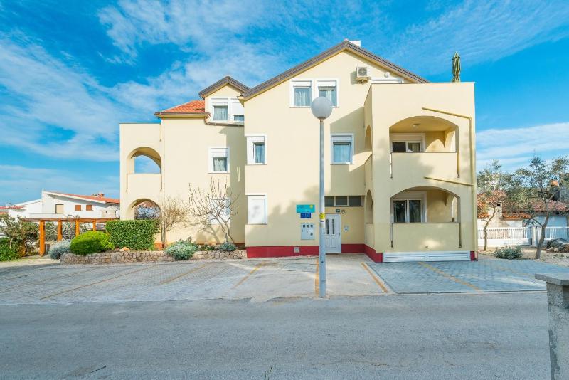 Apartments by the sea Vir - 18603 - image 42