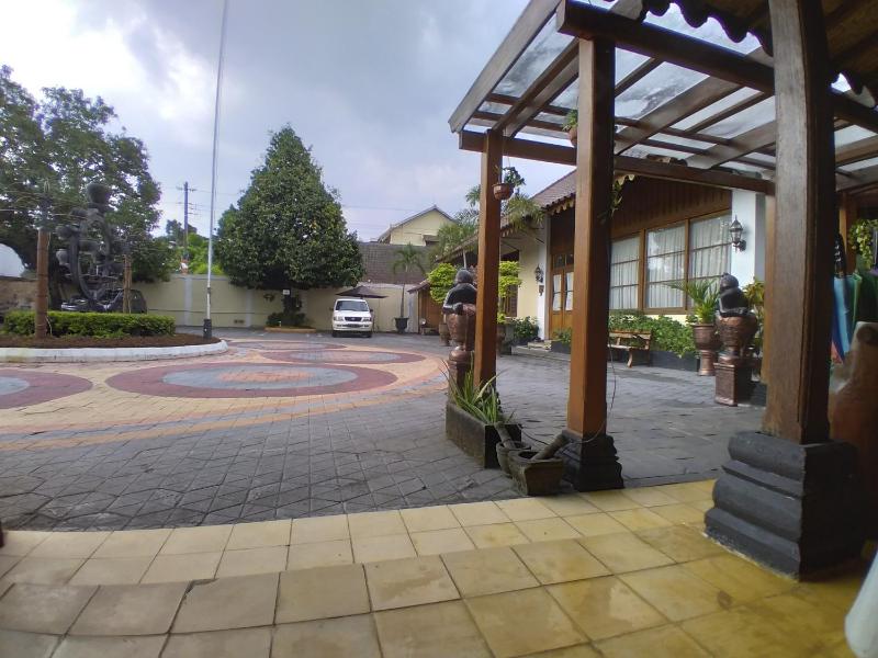 Dem Ayem Malioboro Heritage Guest House - image 7