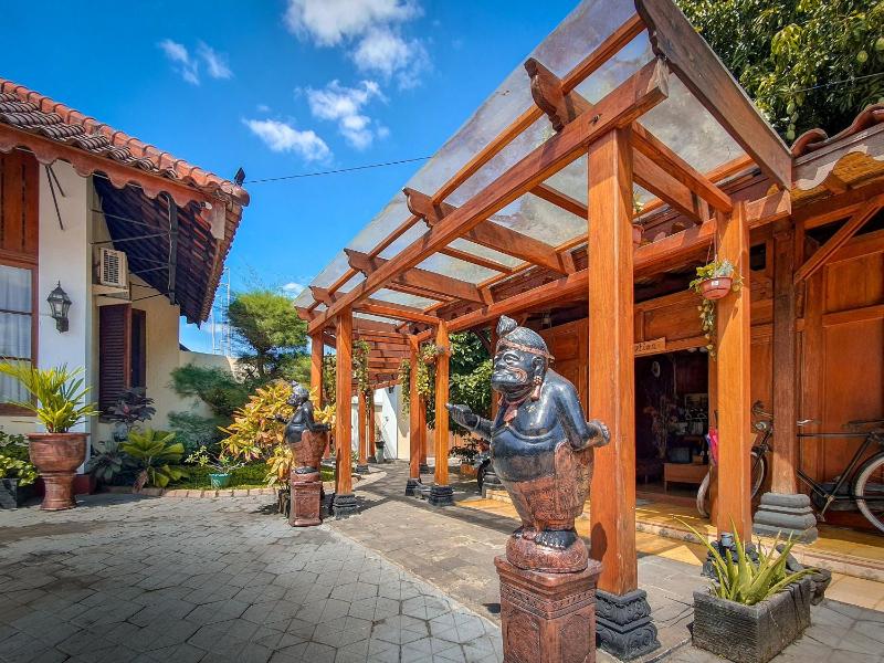 Dem Ayem Malioboro Heritage Guest House - image 9