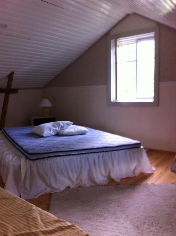 Triple Room with Garden View image 4