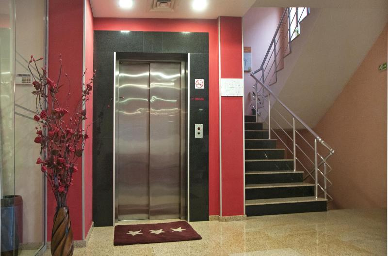 Hotel Real - image 4