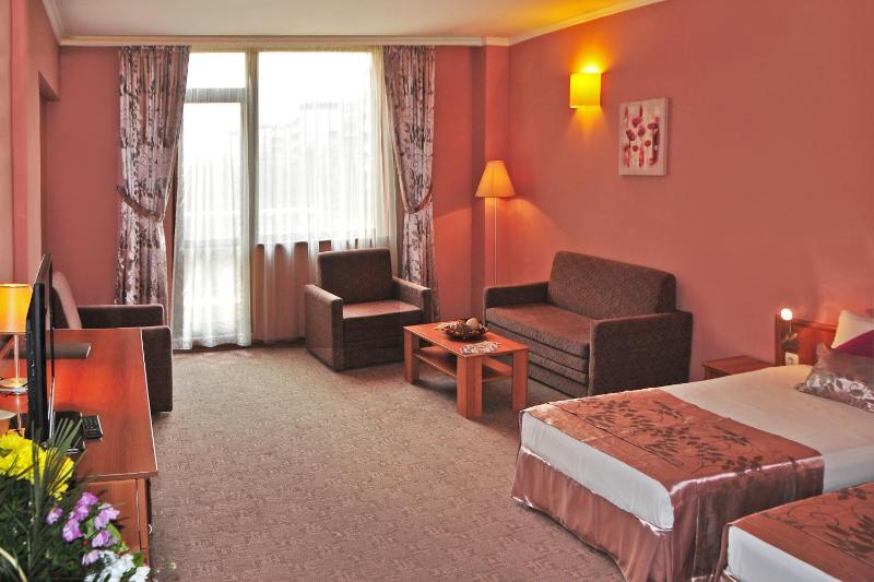 Hotel Real - image 43