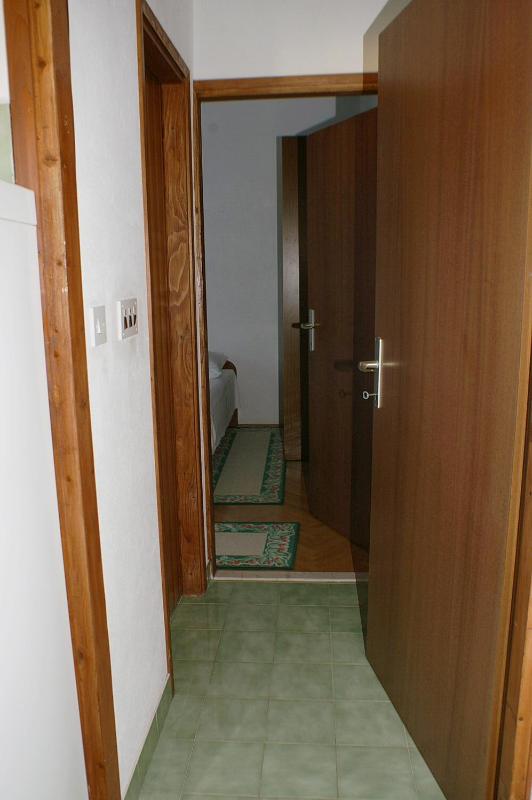 Apartments with a parking space Mirca Brac - 730 - image 27
