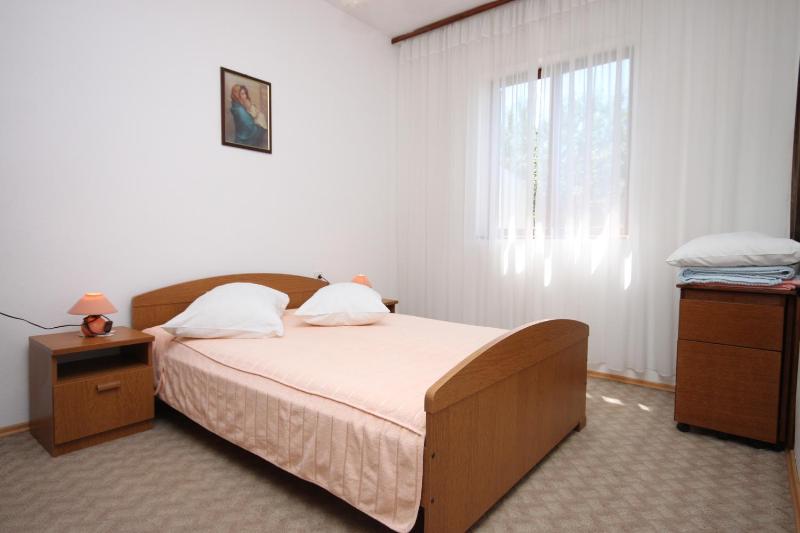 Two-Bedroom Apartment with Terrace and Sea View image 1